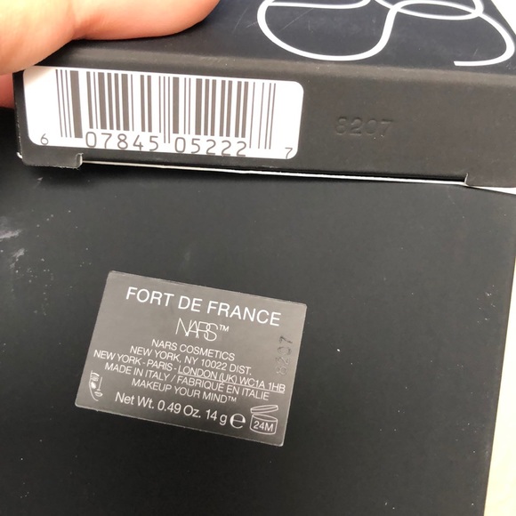 NARS HIGHLIGHTING POWDER - Picture 4 of 6